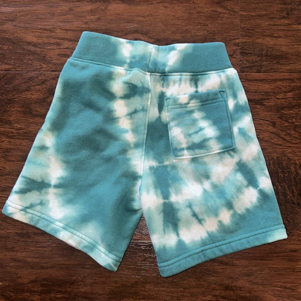 EUC Abercrombie Kids Tie Dye Teal and White Shorts (5/6) - Picture 2 of 5